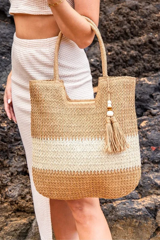 Chic Two-Tone Straw Tote With Wooden Bead Tassel Spacious Beach Travel Bag