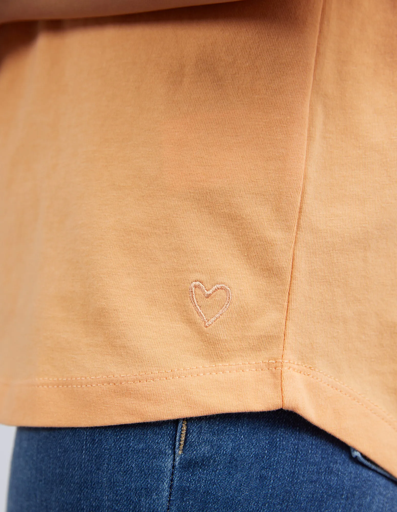 Joy Tee Papaya