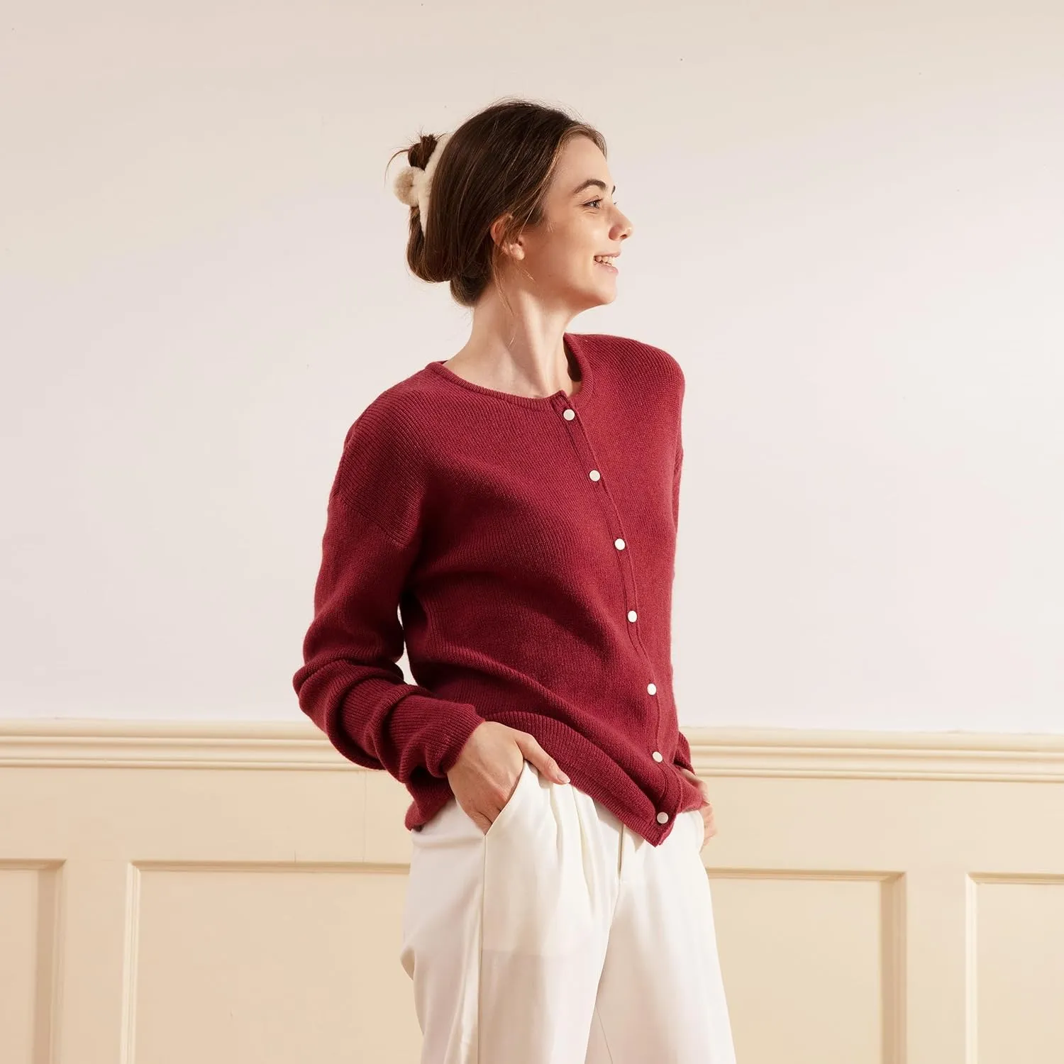 Simple&Opulence Women’s Cardigan Button Down Crew Neck Sweater Open Front Long Sleeve Lightweight Knitted Sweaters