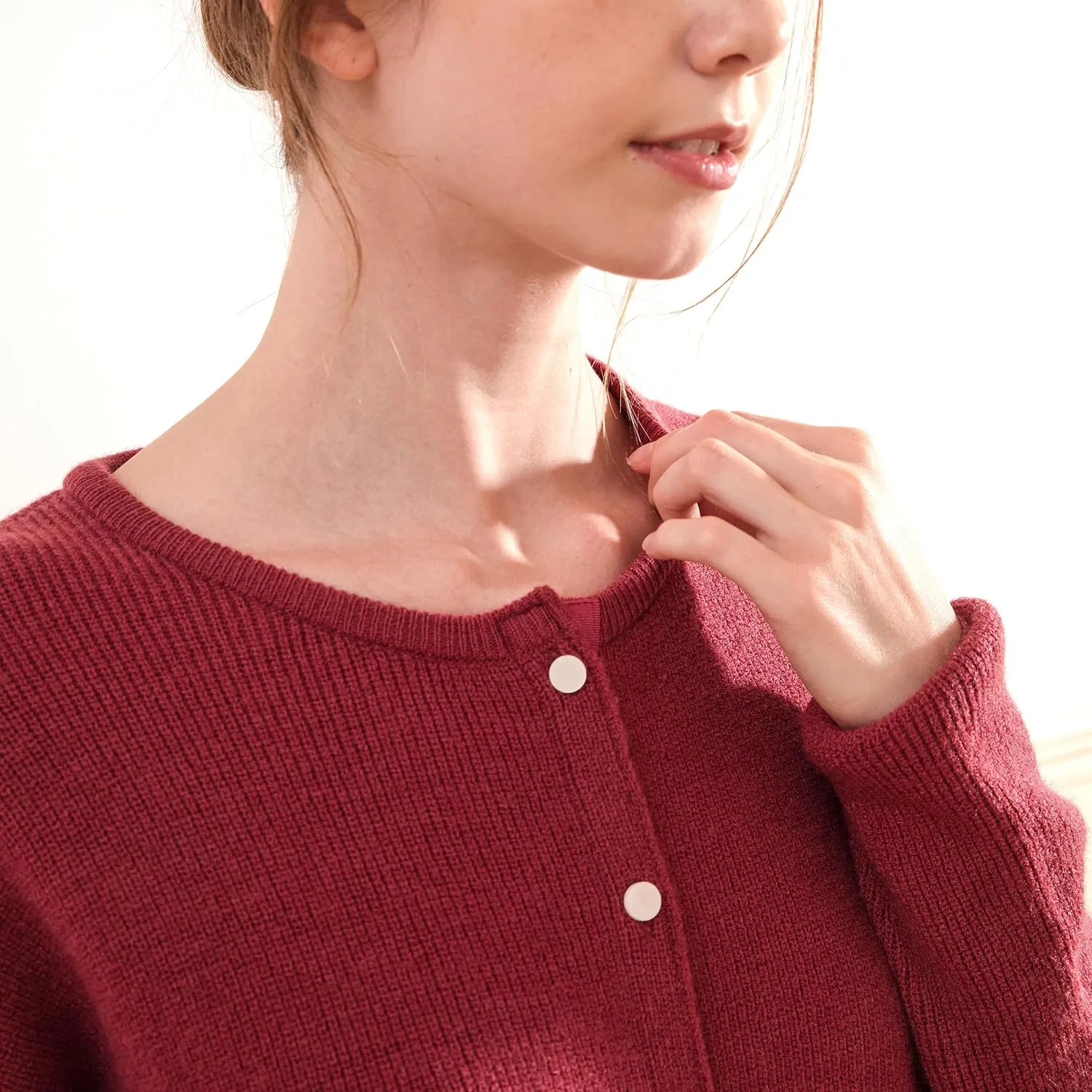 Simple&Opulence Women’s Cardigan Button Down Crew Neck Sweater Open Front Long Sleeve Lightweight Knitted Sweaters