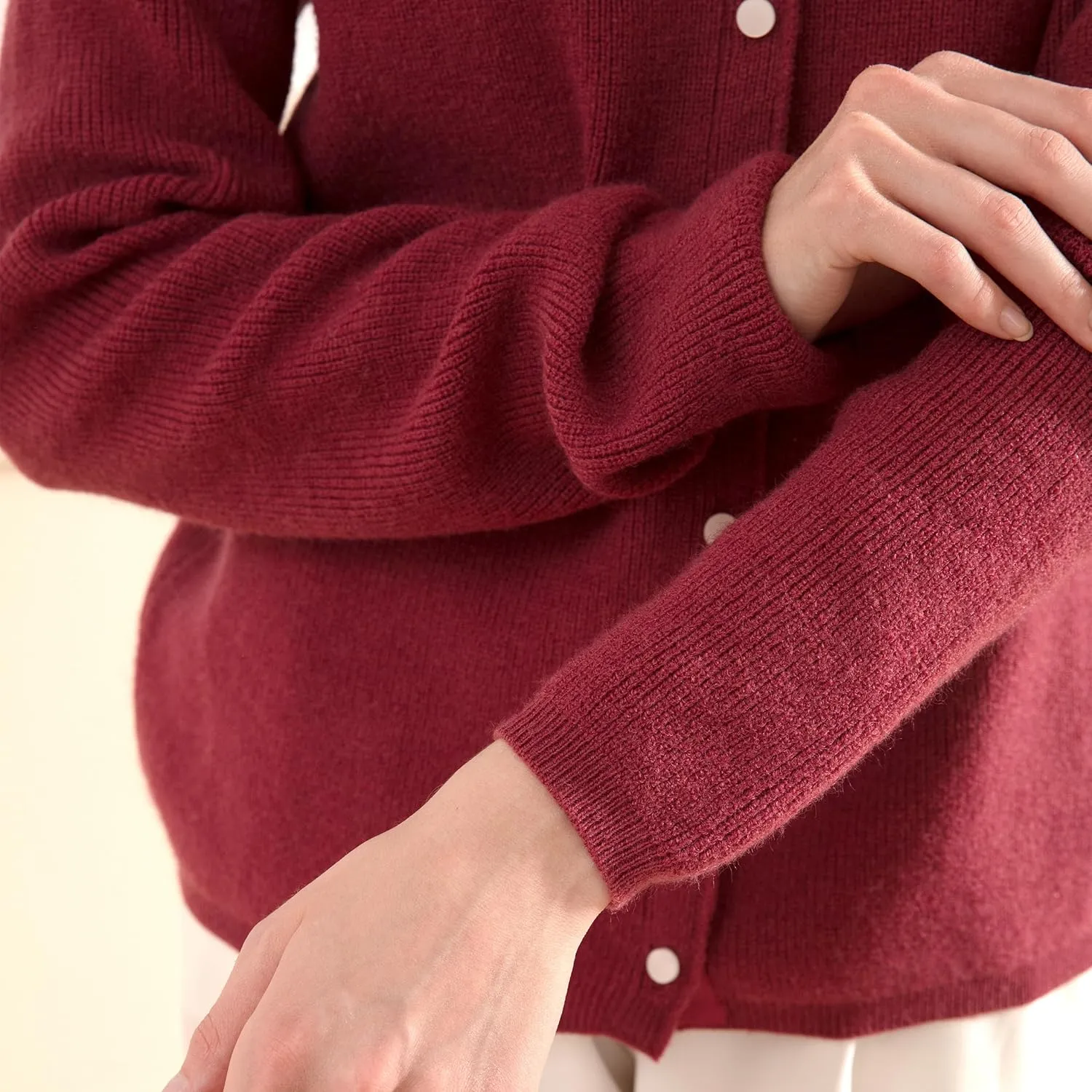 Simple&Opulence Women’s Cardigan Button Down Crew Neck Sweater Open Front Long Sleeve Lightweight Knitted Sweaters
