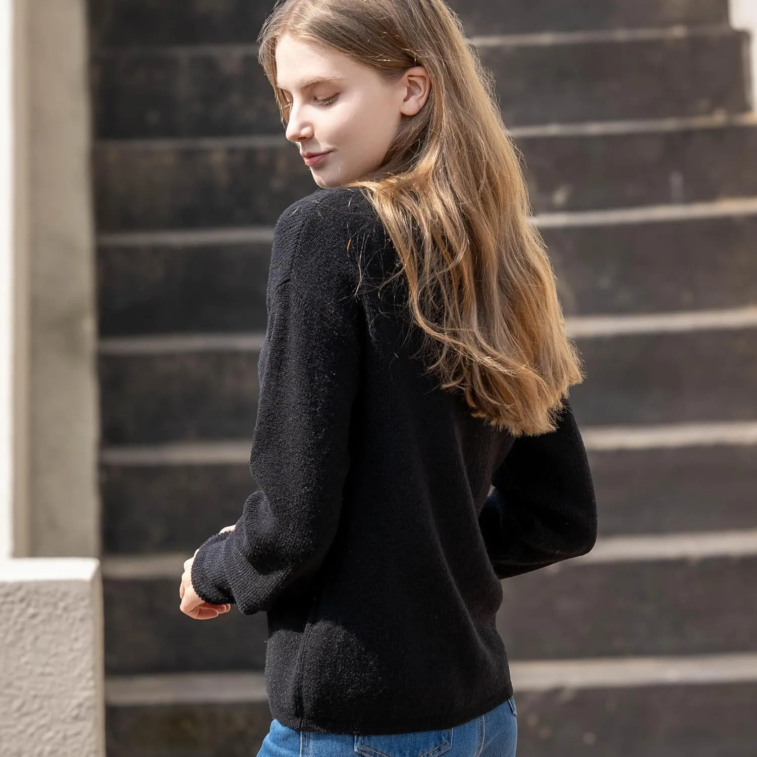 Simple&Opulence Women’s Cardigan Button Down Crew Neck Sweater Open Front Long Sleeve Lightweight Knitted Sweaters