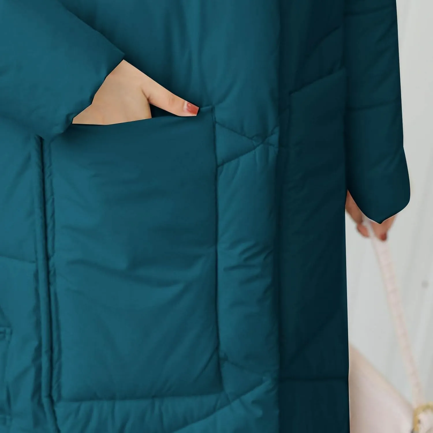 Women's Winter Thicken Puffer Coat Warm Snow Jacket with Hood Simple Classic Down Coats Parka Casual Work Clothes
